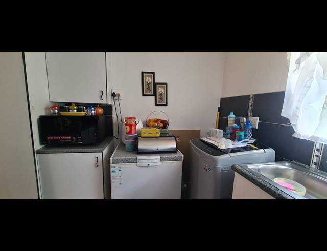 3 BEDROOM TOWNHOUSE FOR SALE IN HALFWAY GARDENS